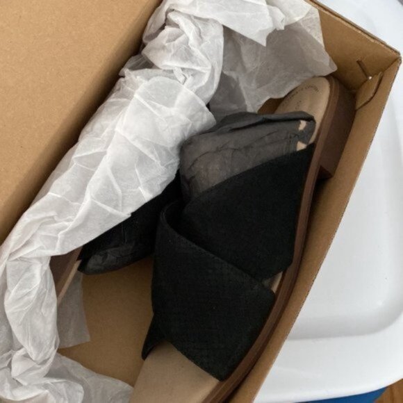 Clarks Women Black Declan Ivy Flat Slip On Sandals Size 11W - Picture 5 of 7